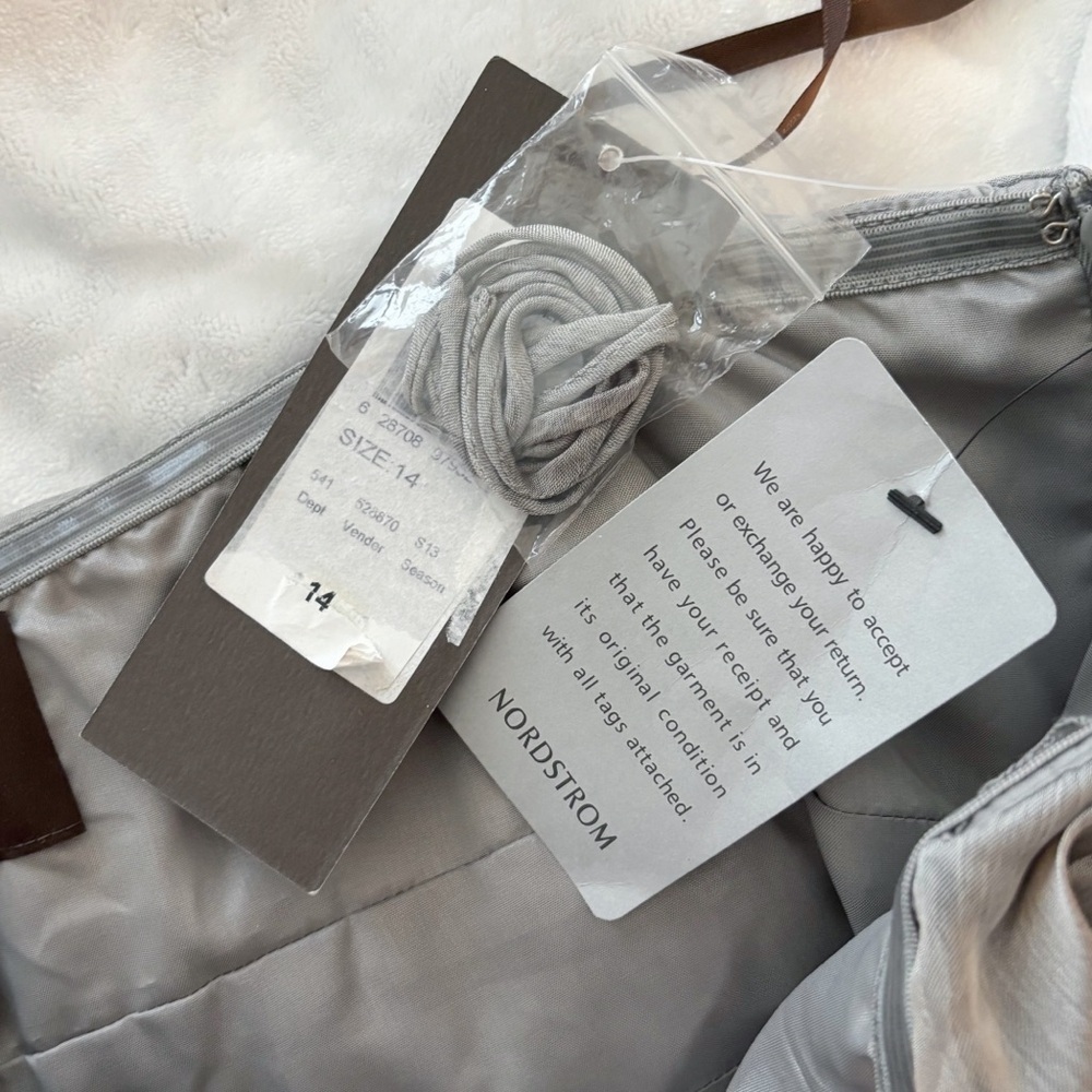 Monique Lhuillier Bridesmaids Cationic Ruched Strapless Chiffon Dress Sz 14 NWT - Picture 8 of 10